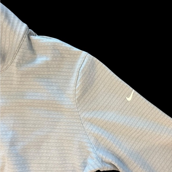 Women’s Nike Golf Dri-Fit Light Gray Zip Up Jacket NWOT Size XL - Picture 2 of 5